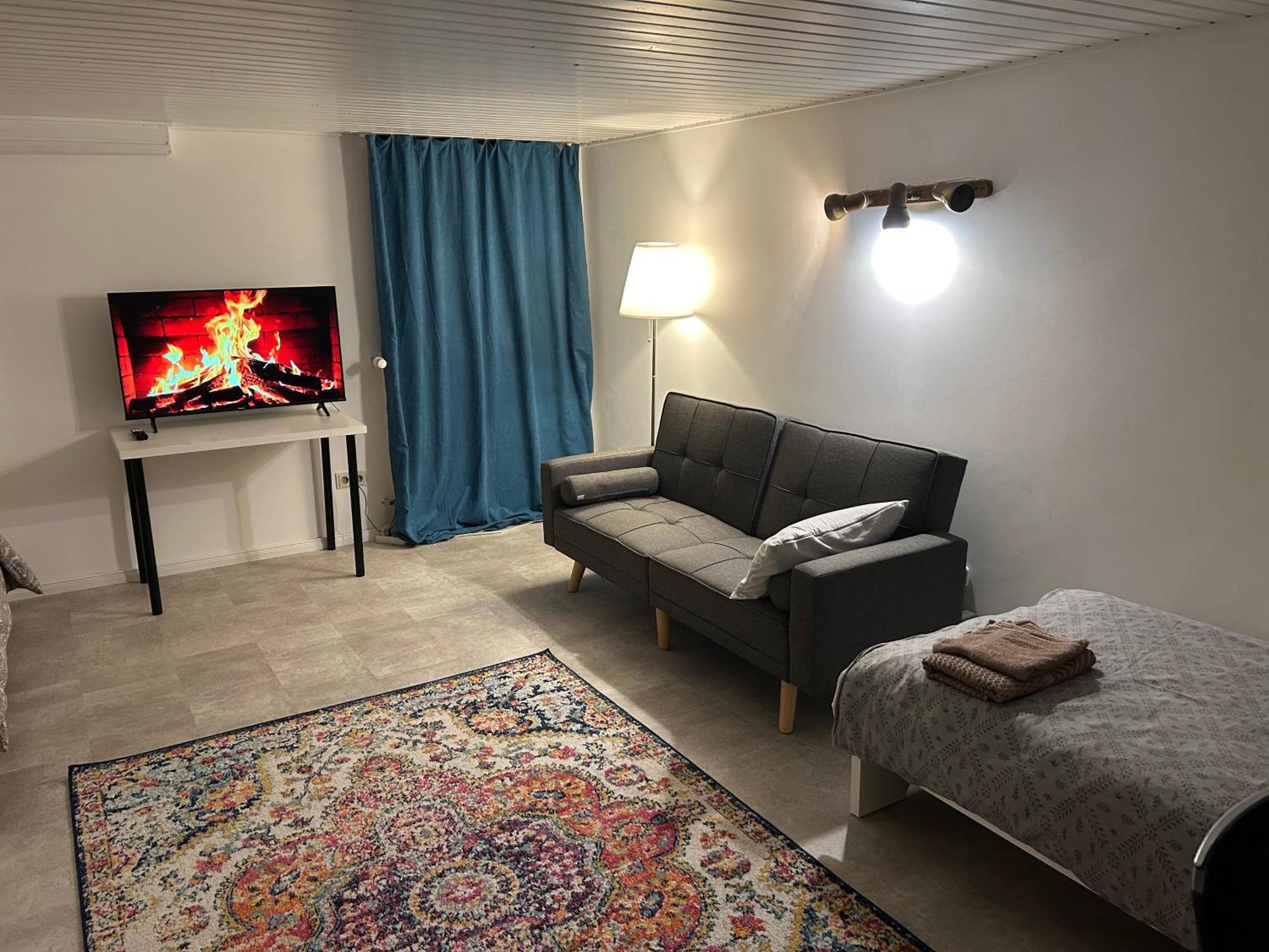 Souterrain Wohnung In Der Naehe Vom Duesseldorfer Flughafen Ράτινγκεν Εξωτερικό φωτογραφία