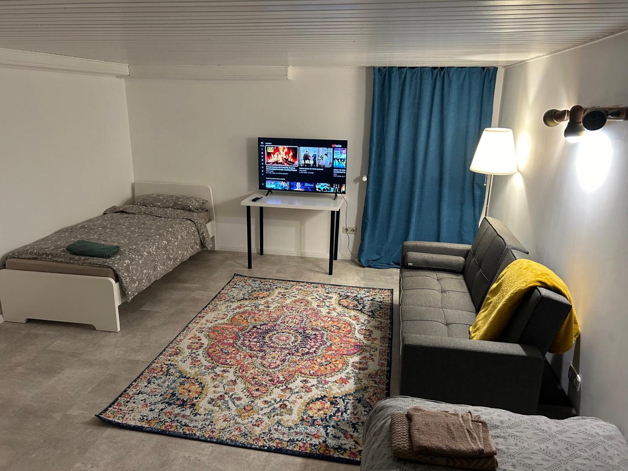 Souterrain Wohnung In Der Naehe Vom Duesseldorfer Flughafen Ράτινγκεν Εξωτερικό φωτογραφία